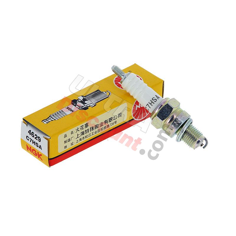 Bougie NGK C7HSA pour scooter Baotian BT49QT-7, Pieces Baotian BT49QT-7